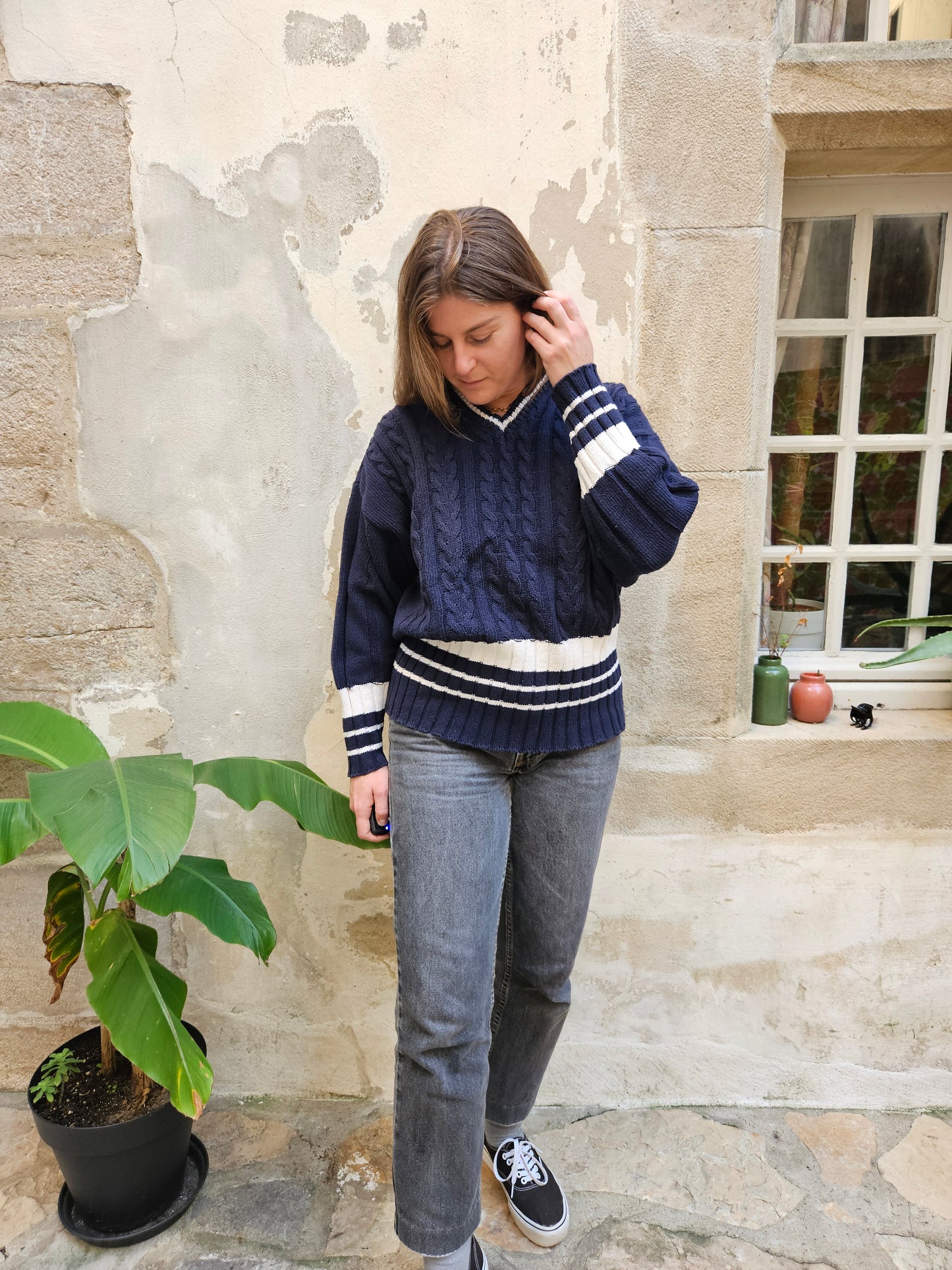Pull rayé col V