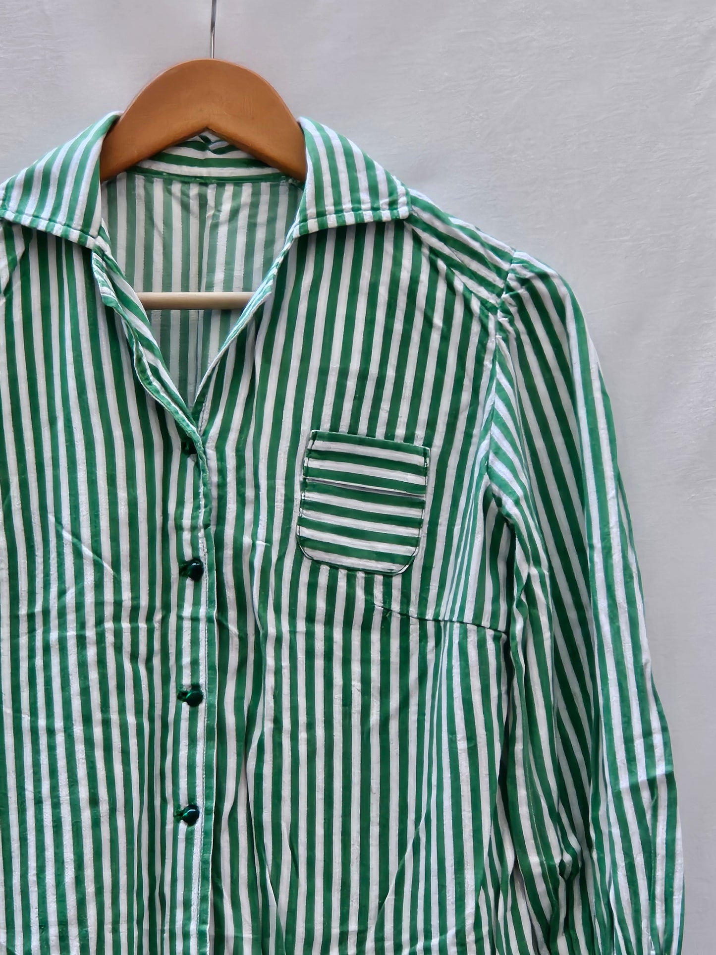 Chemise