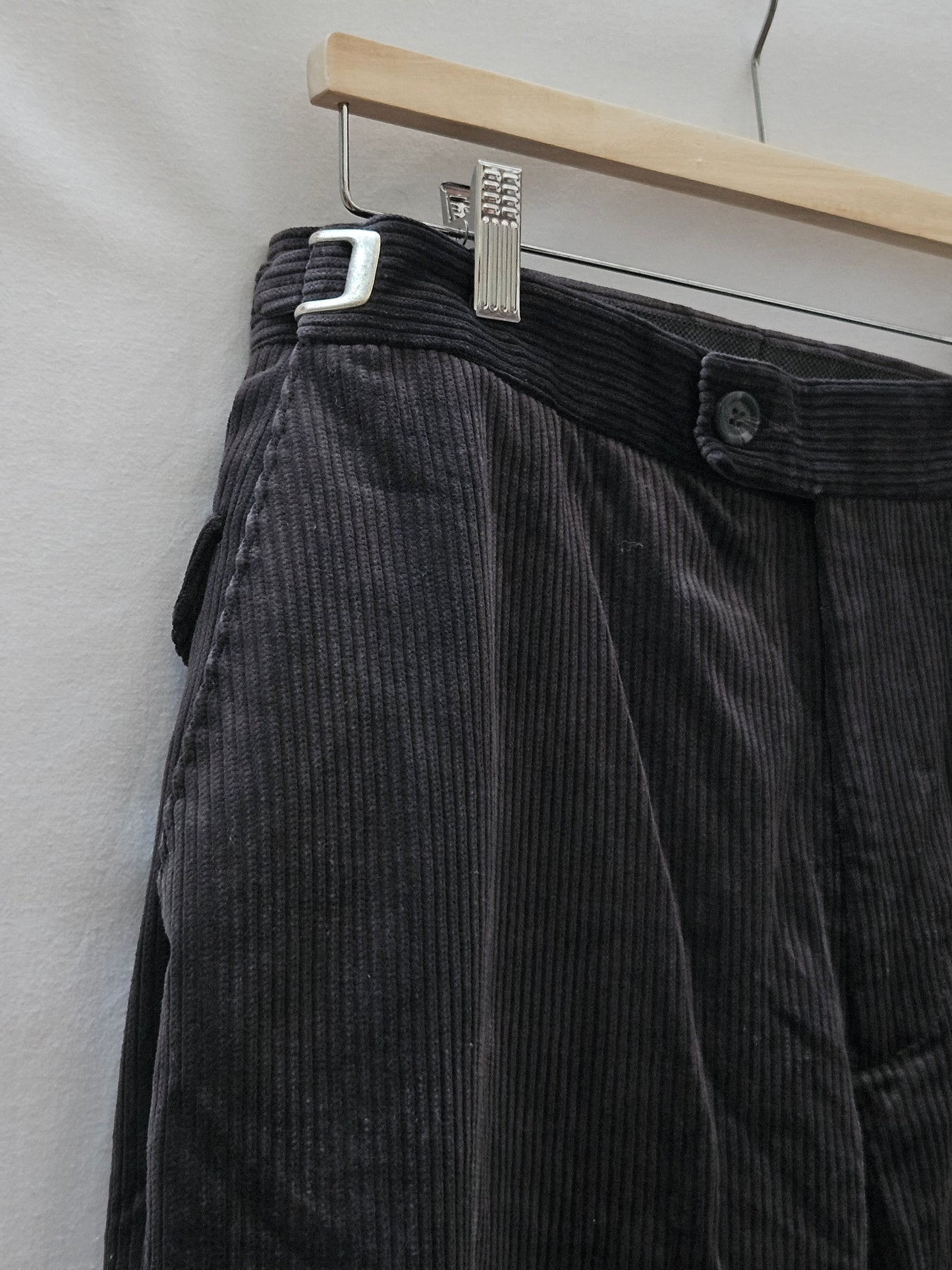 Pantalon velours côtelé