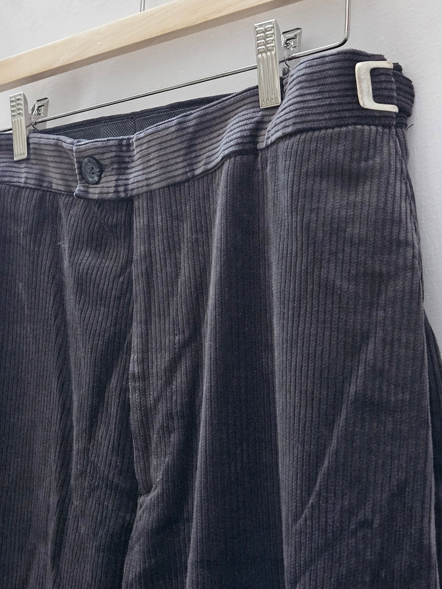 Pantalon velours côtelé