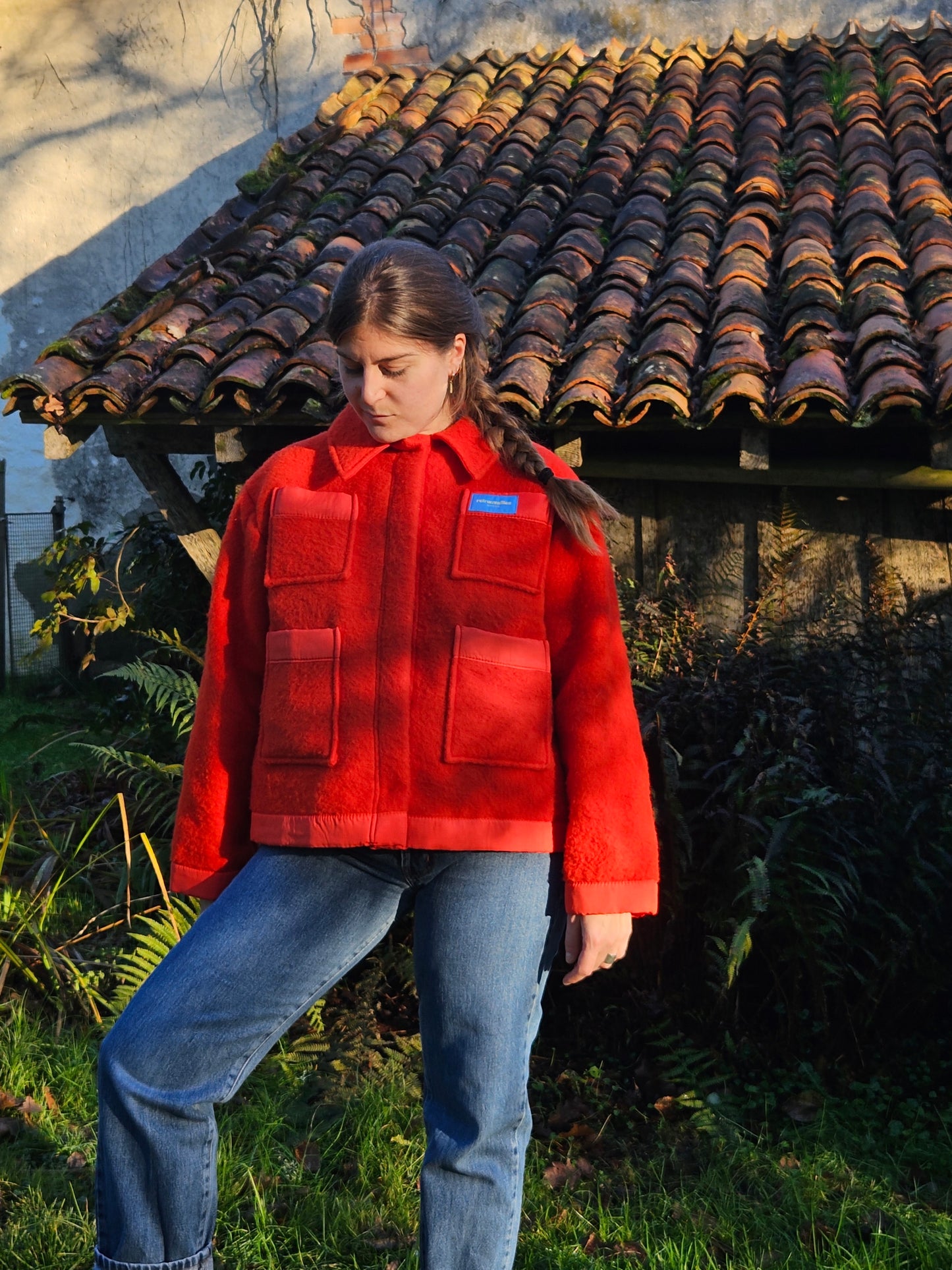 Veste couverture rouge