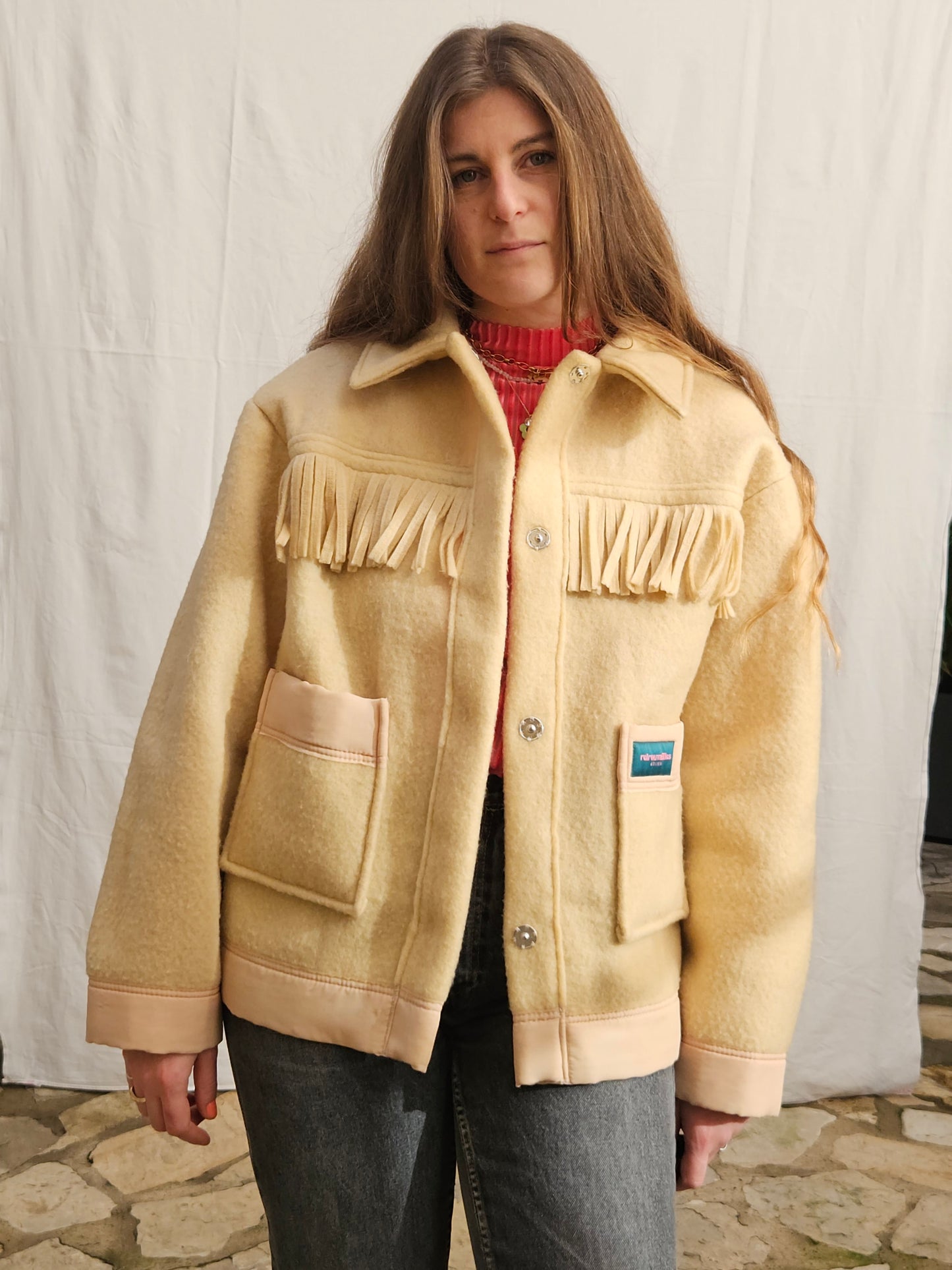 Veste couverture à franges