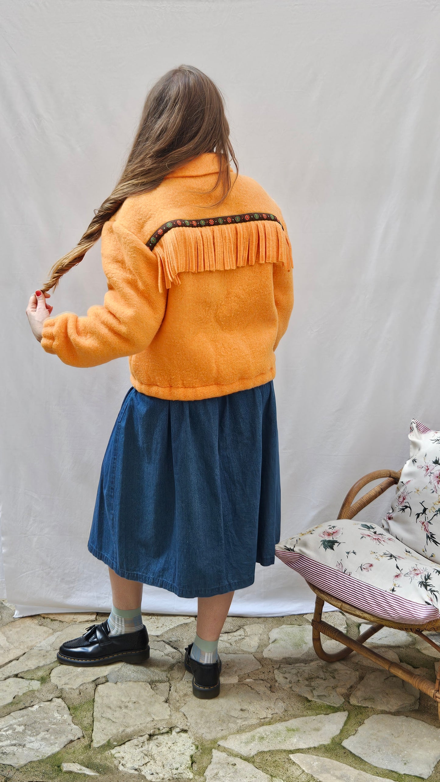 Veste couverture à franges et galon vintage