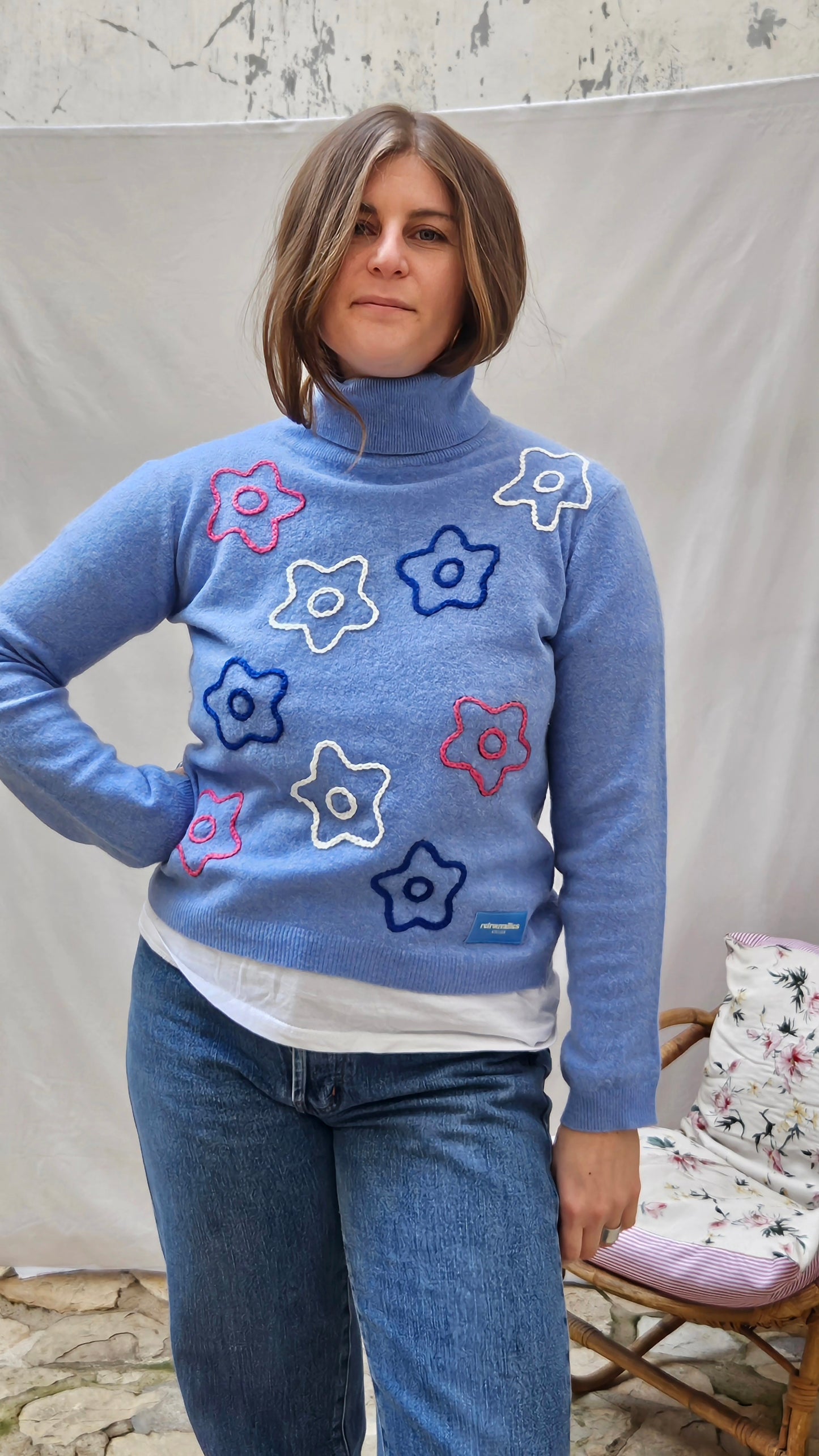 Pull brodé