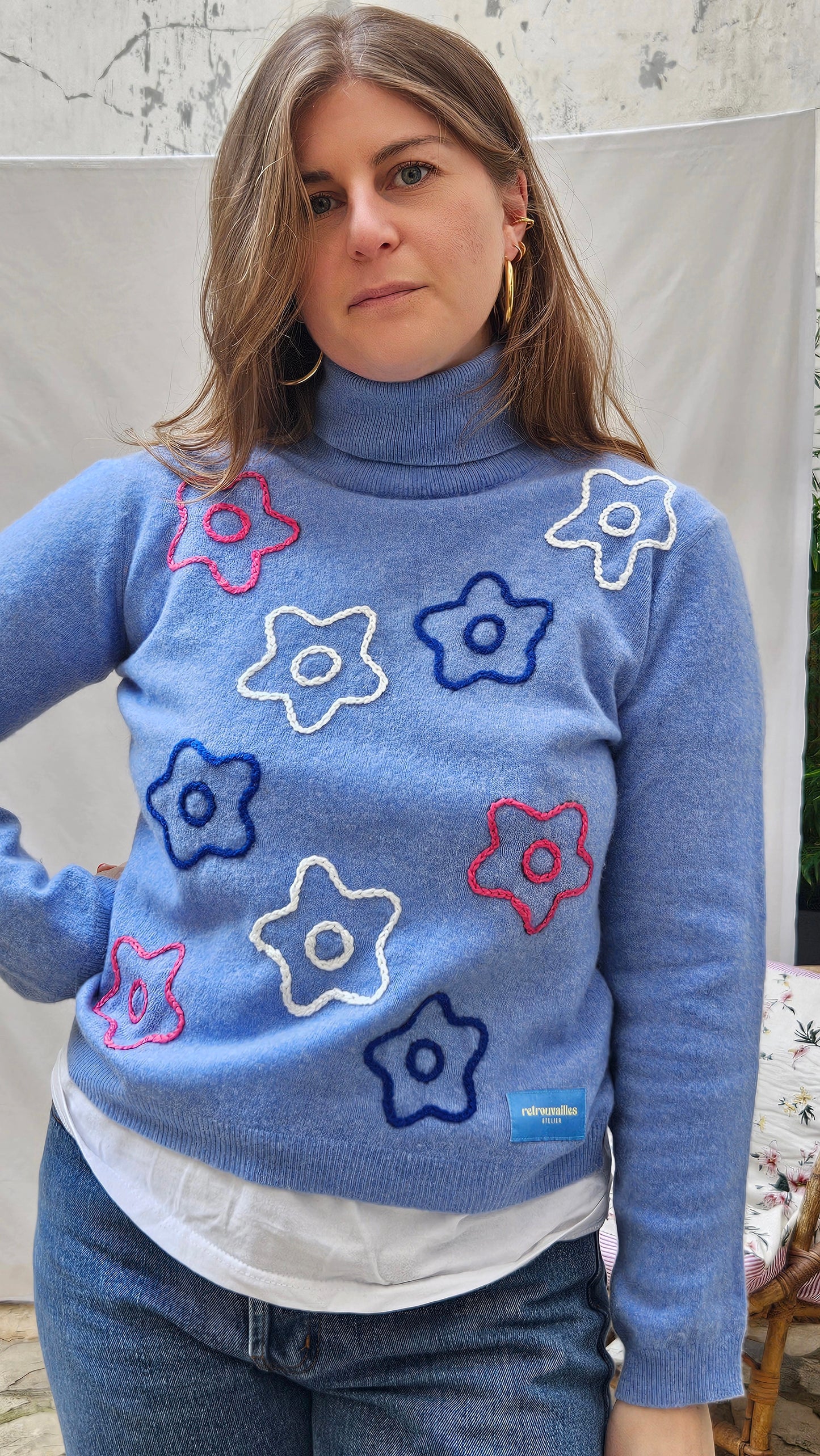 Pull brodé