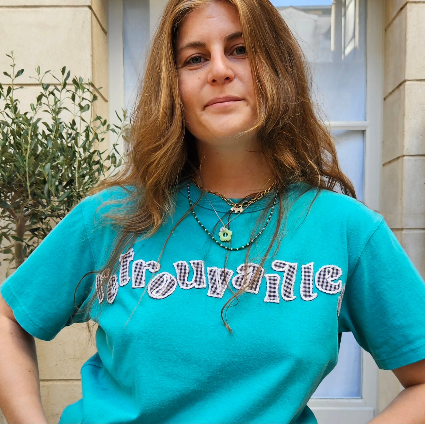 Tee-shirt logo