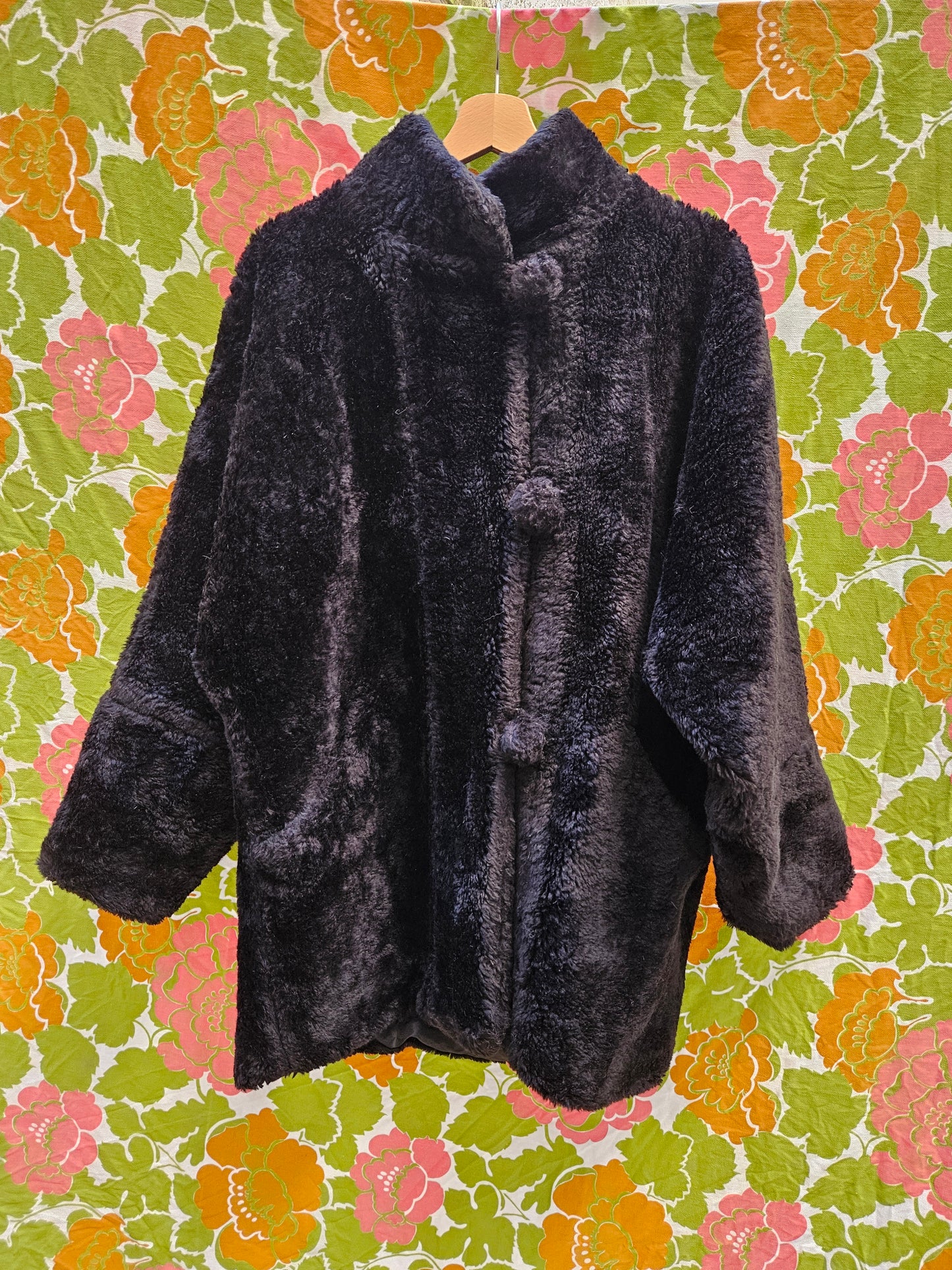 Manteau fausse fourrure