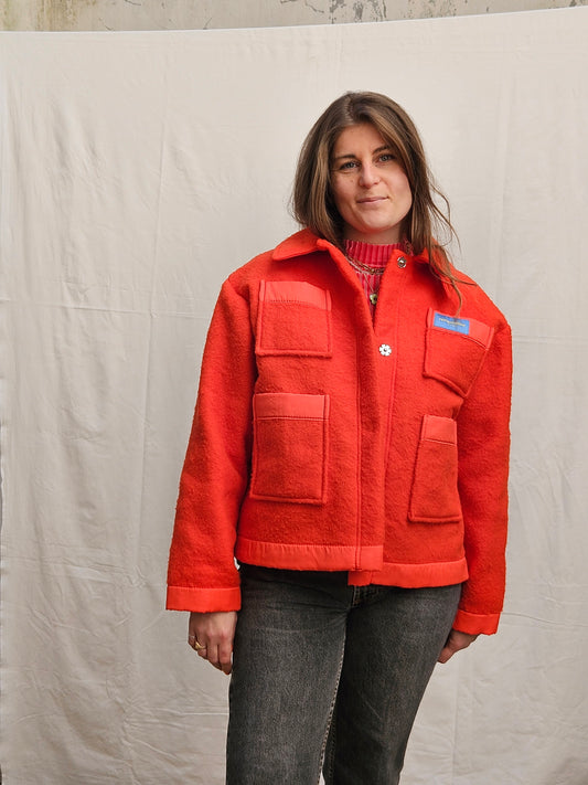 Veste couverture rouge