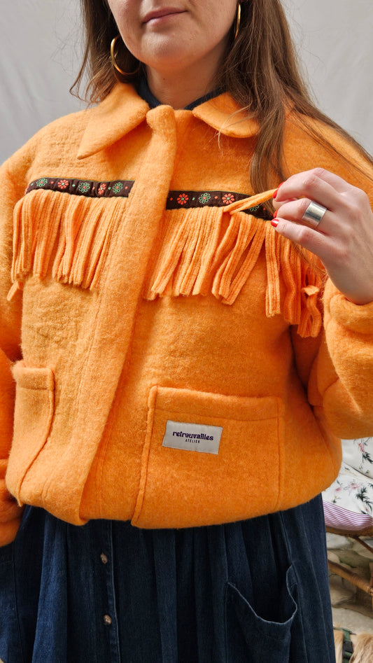 Veste couverture à franges et galon vintage