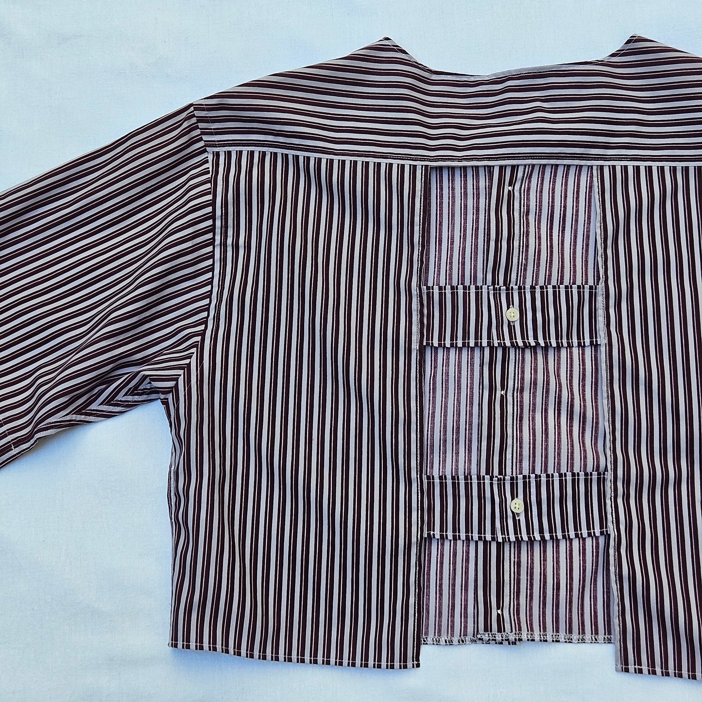 Blouse rayée dos nu