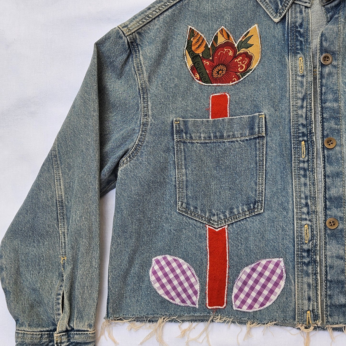 Veste en jean brodée