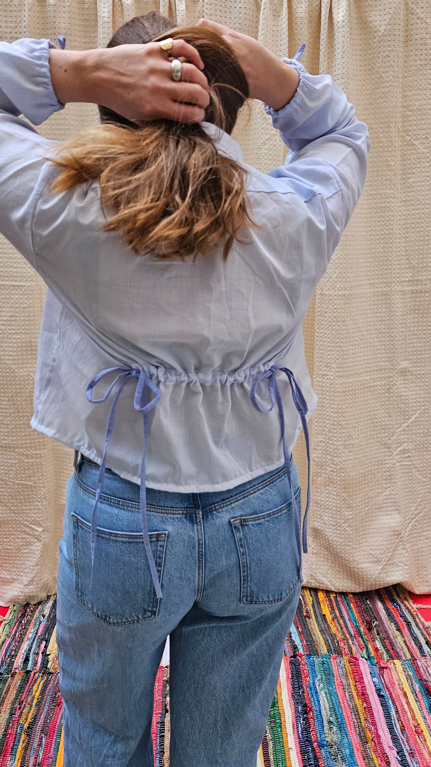 Chemise bicolore poches et fronces dos