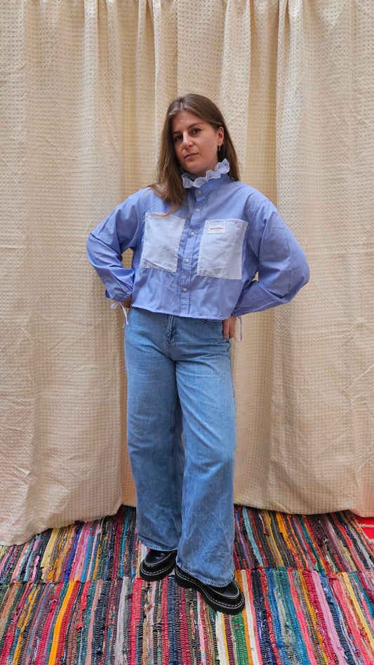 Chemise bicolore à volants