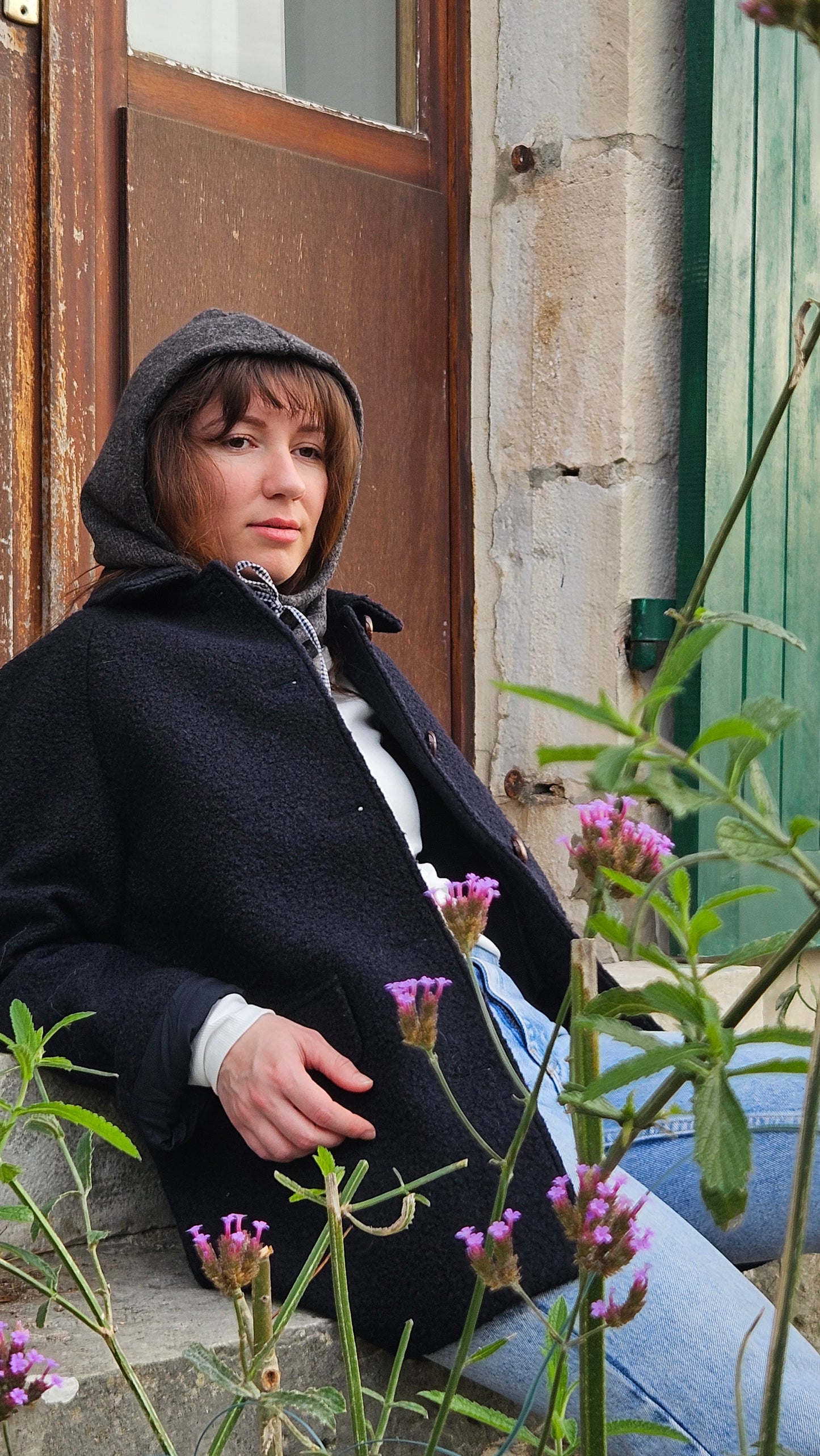 Cagoule gris foncé - cordon vert