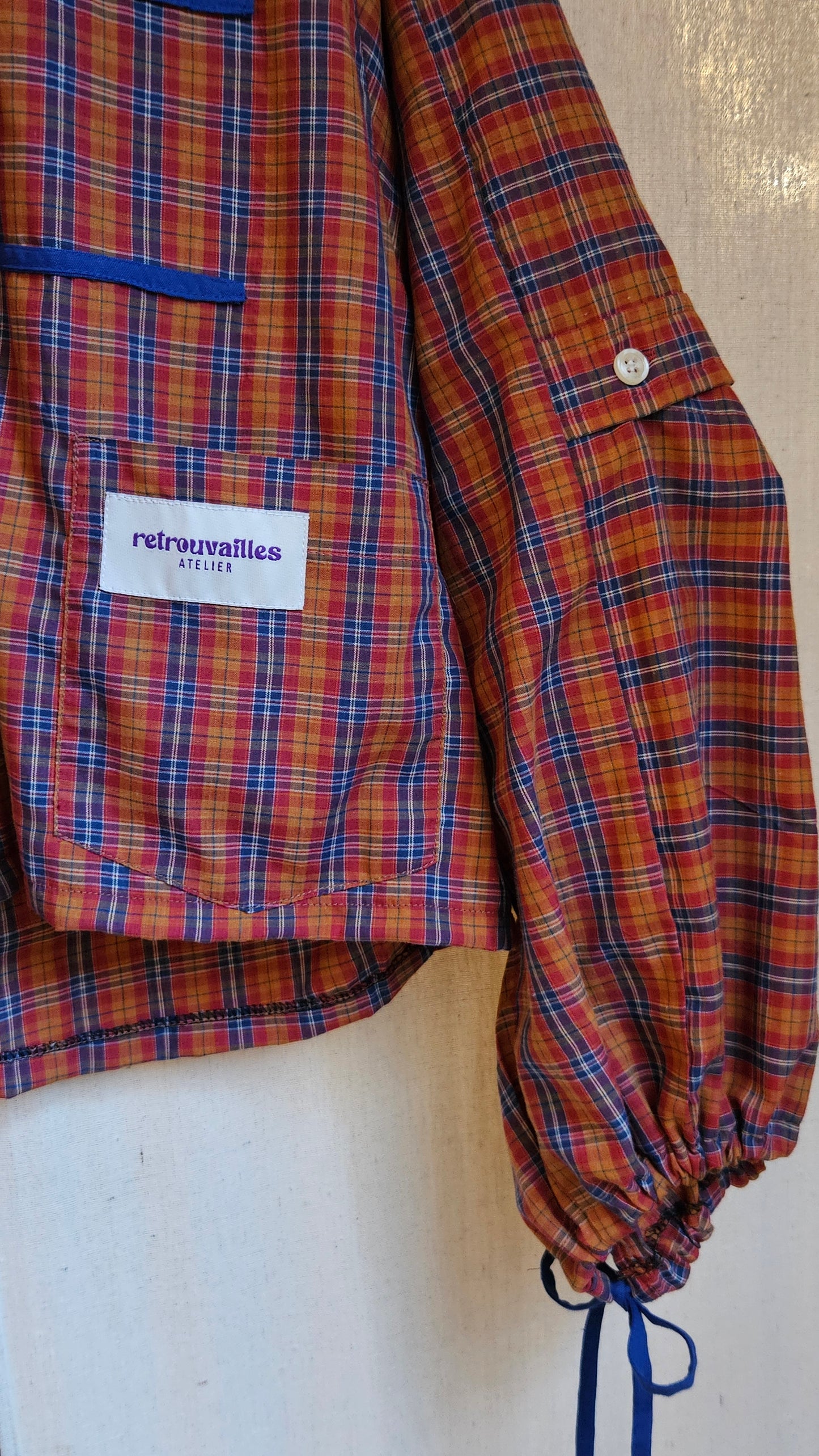 Chemise manches larges et noeuds