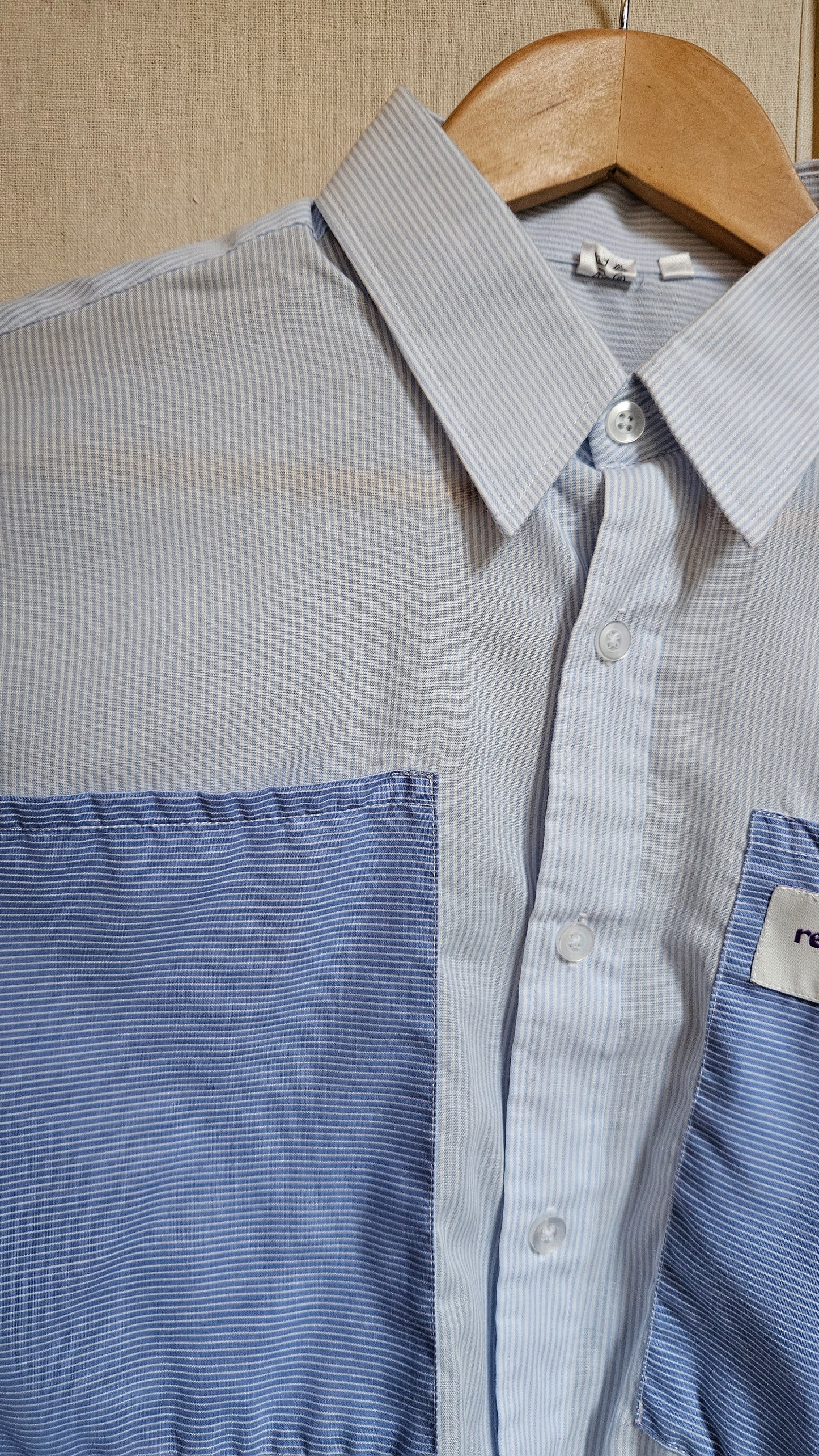 Chemise bicolore poches et fronces dos