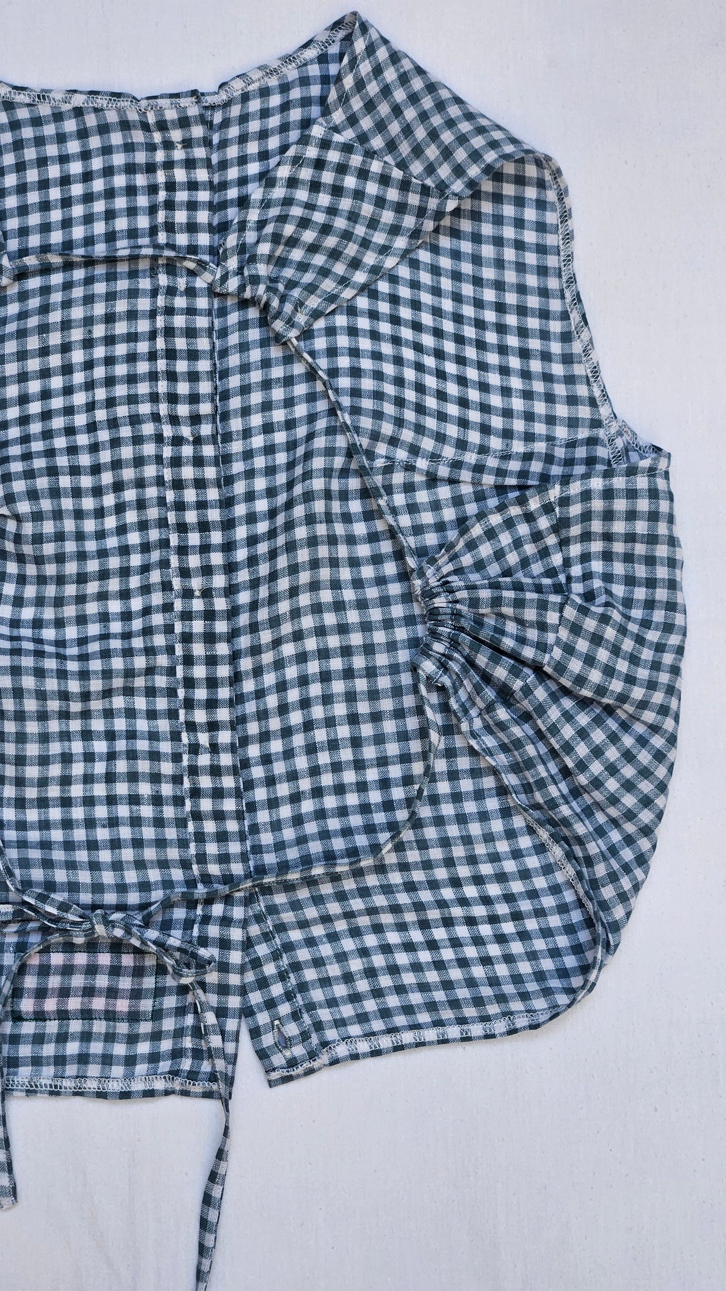 Blouse dos-nu à nouer