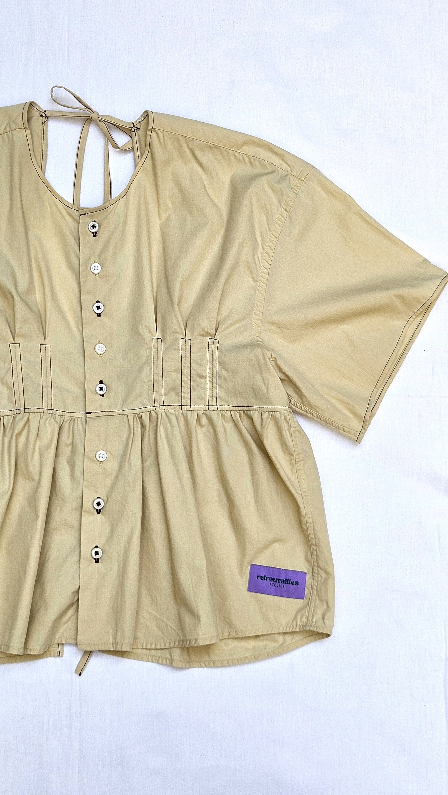 Blouse beige dos nu