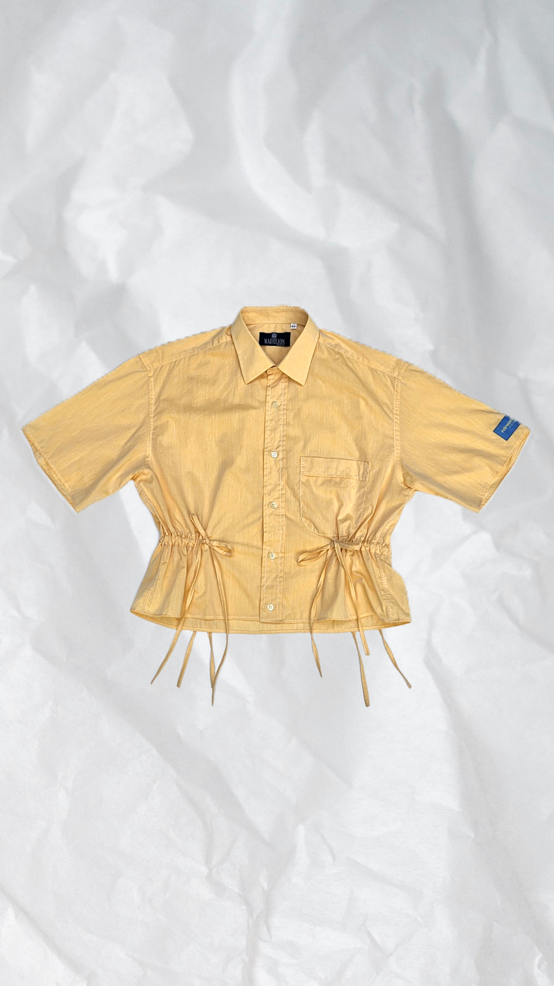 Blouse jaune à nouer