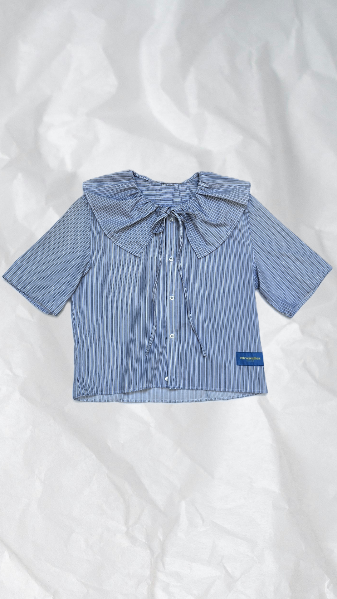 Blouse col XL à nouer