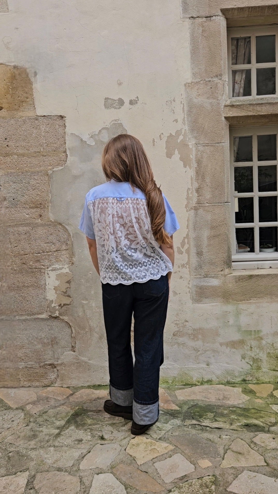 Blouse bleue dentelle