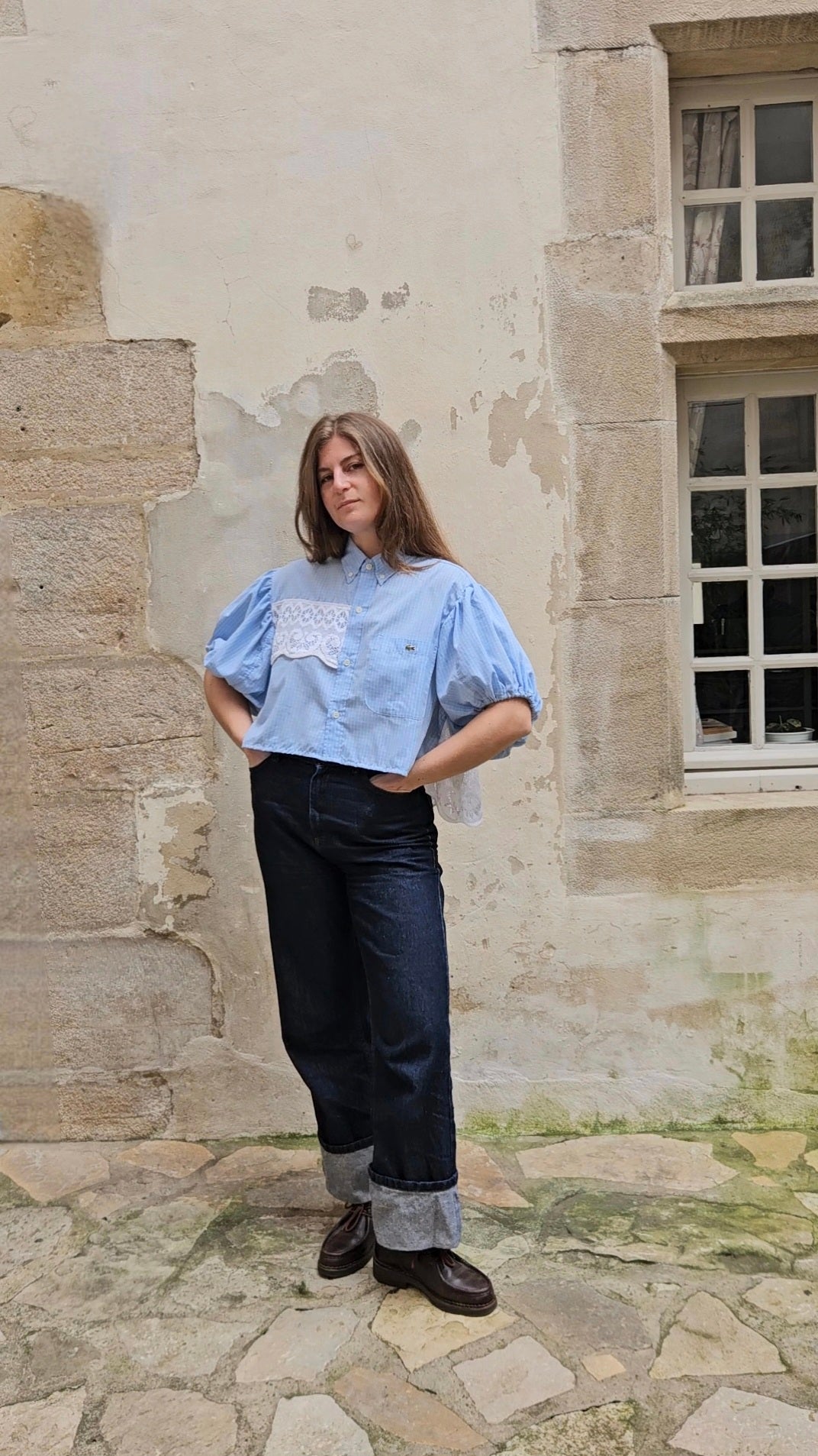 Blouse à crocodile carreaux et dentelle