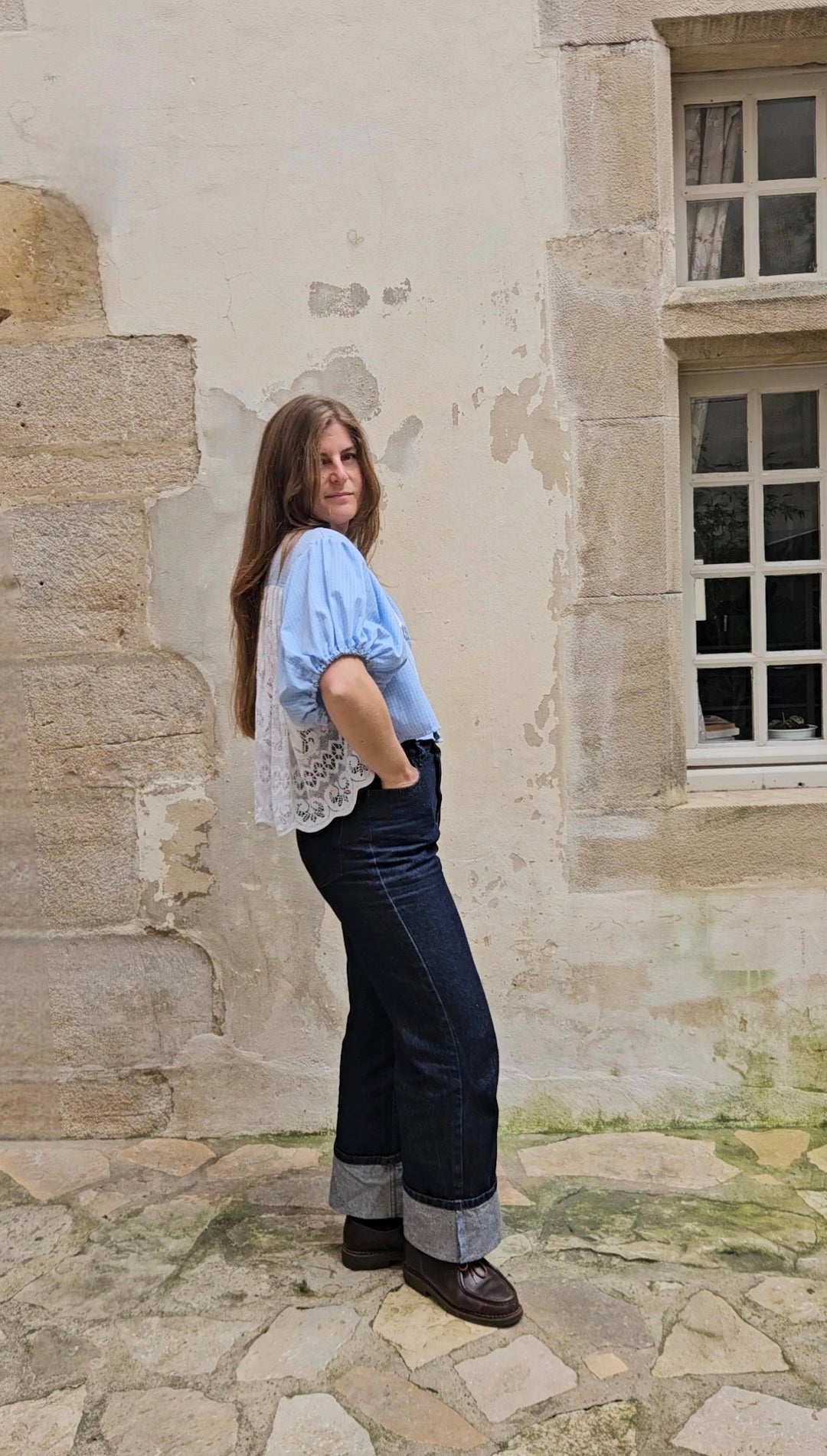 Blouse à crocodile carreaux et dentelle